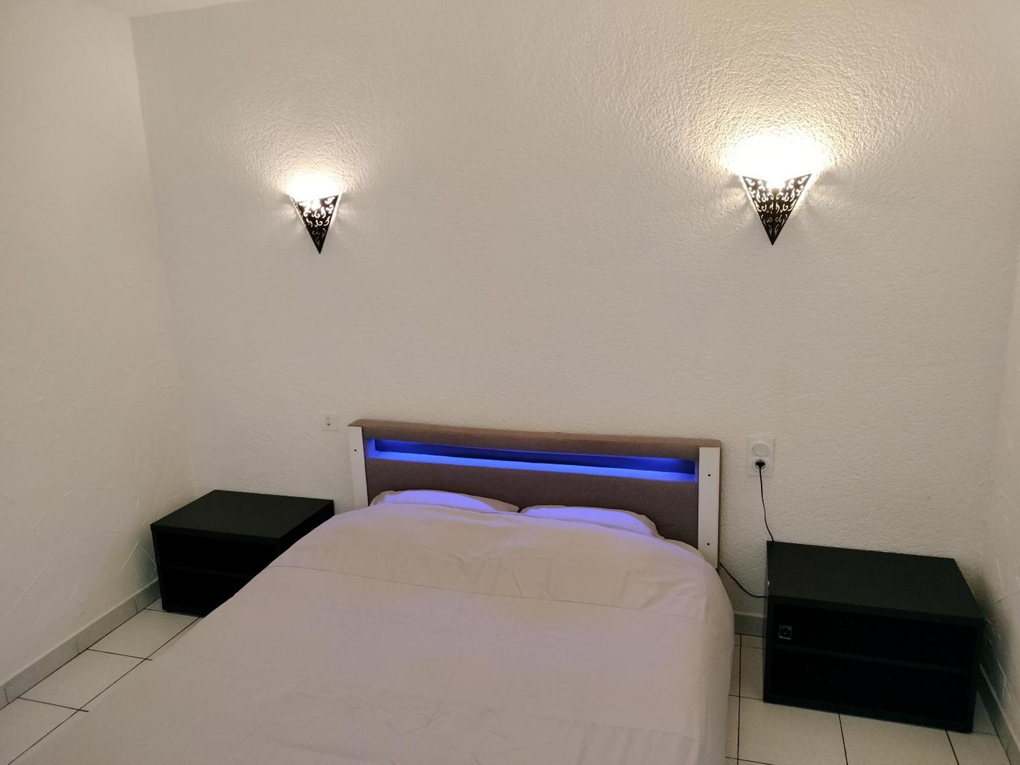 Appartement Cosy Avec Patio En Rdc Perpignan Bagian luar foto